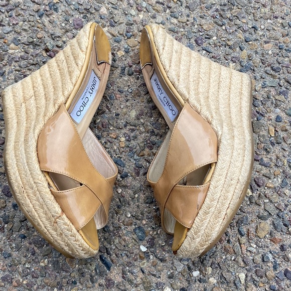 Jimmy Choo Wedge Sandals Size 38 Tan Patent Leather Size 38 - Picture 3 of 6
